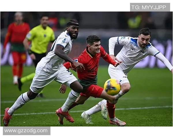 足球赛场聚焦19号球星闪耀全场带领球队迎来关键性胜利 足球赛场聚焦19号球星闪耀全场带领球队迎来关键性胜利